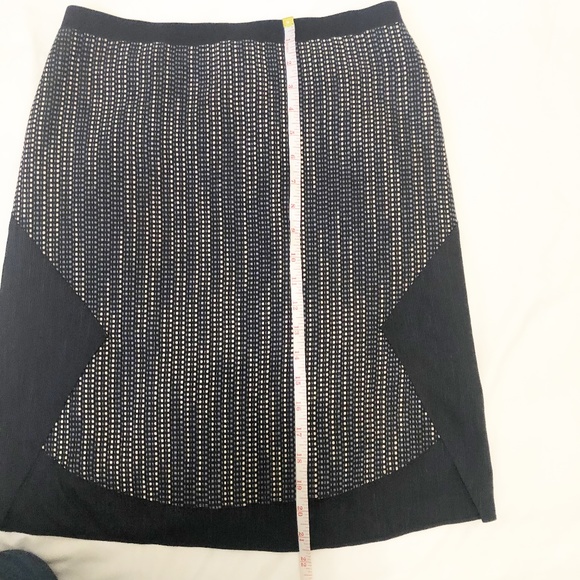 Elie Tahari skirt size 4 - Picture 2 of 7